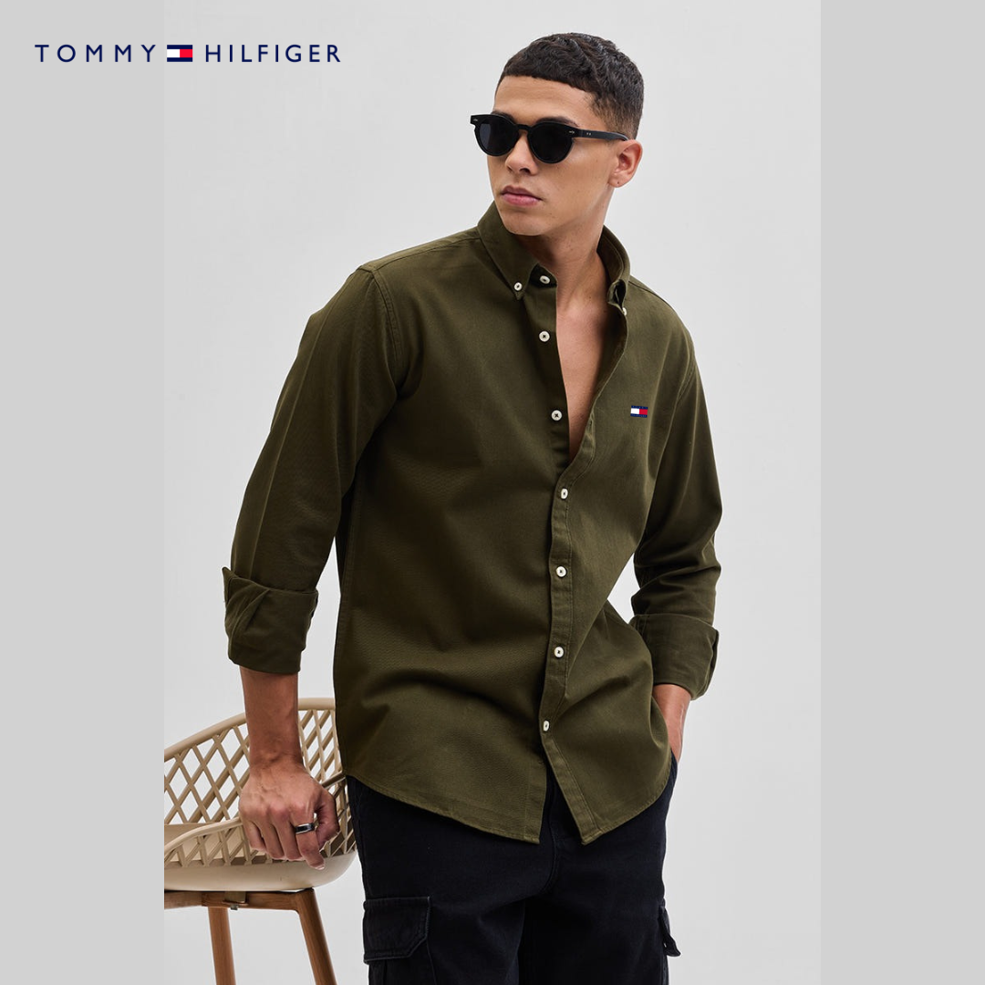 Men’s Slim Fit Button-Up Shirt – Elegant Long Sleeve Casual Shirt