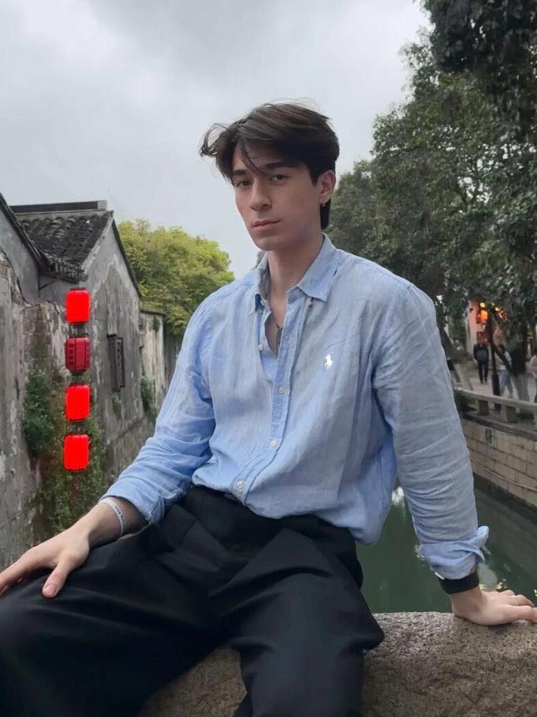 Men’s Casual Linen Shirt – Elegant Breathable Long Sleeve Button-Up