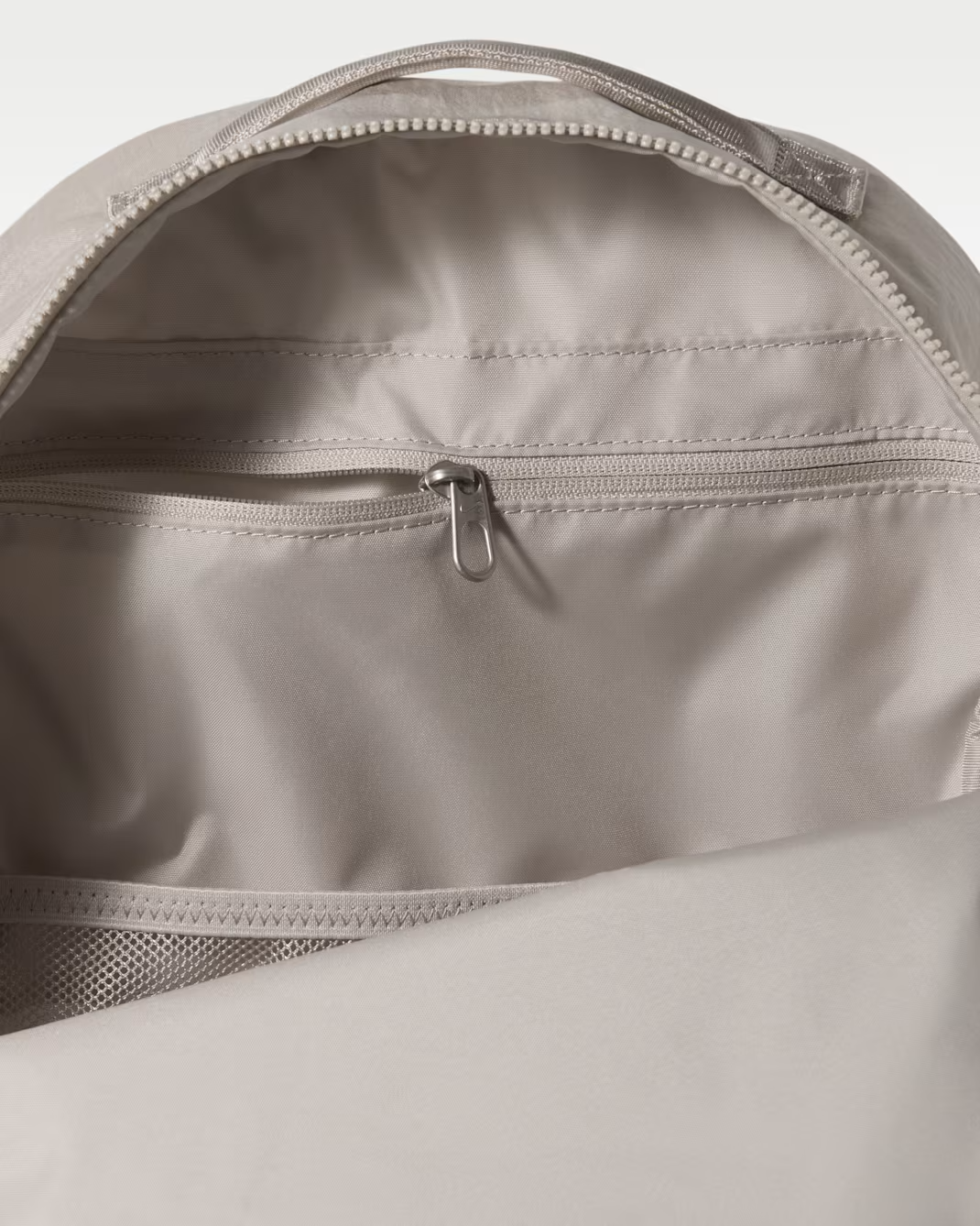 Aura Backpack – Unisex