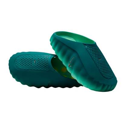 Unisex Cushioned Slide Sandals – Lightweight Comfort Slip-On Shoes