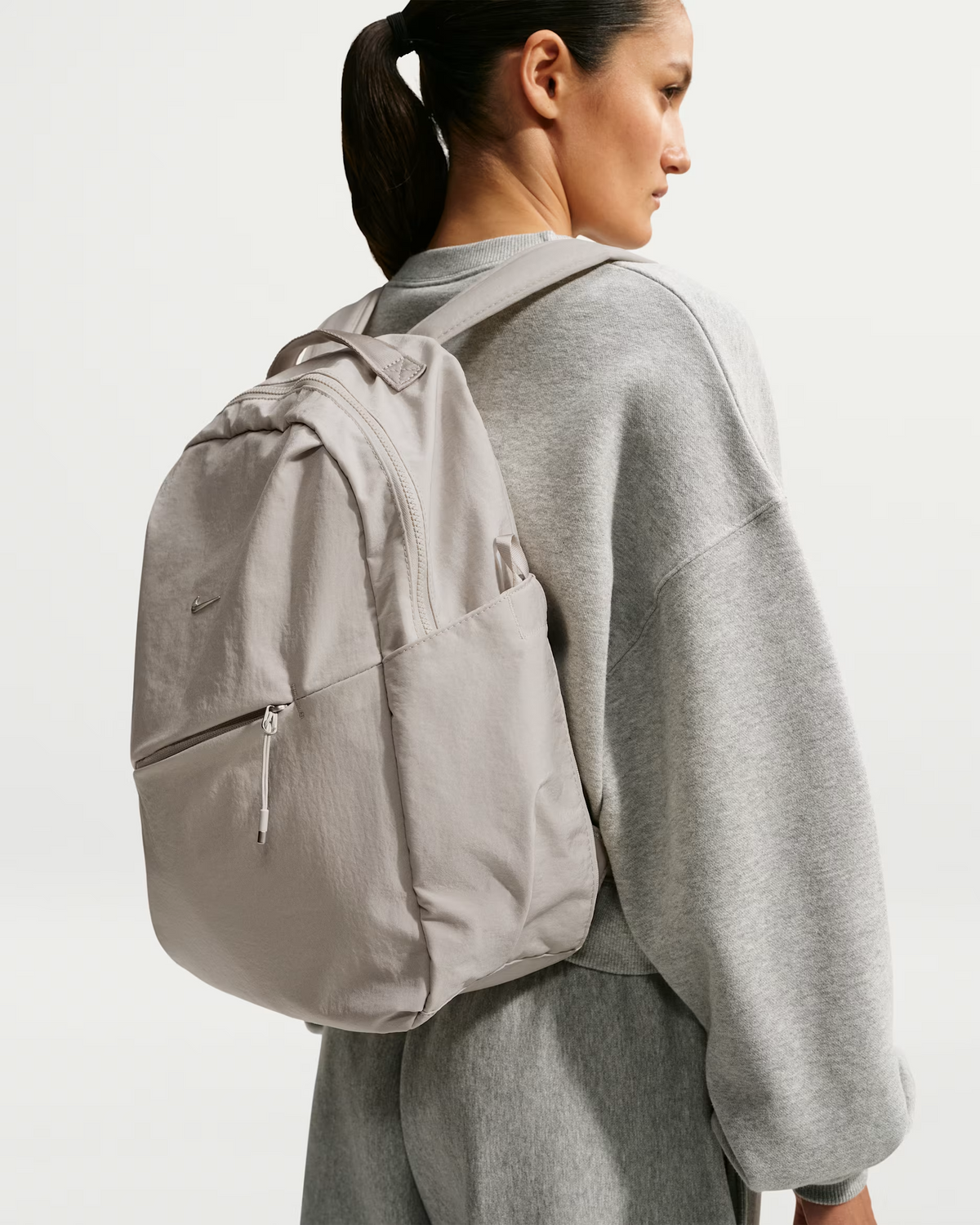 Aura Backpack – Unisex
